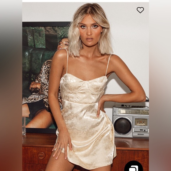 green emerald velvet dress Donelli Mini Dress Champagne main image 0